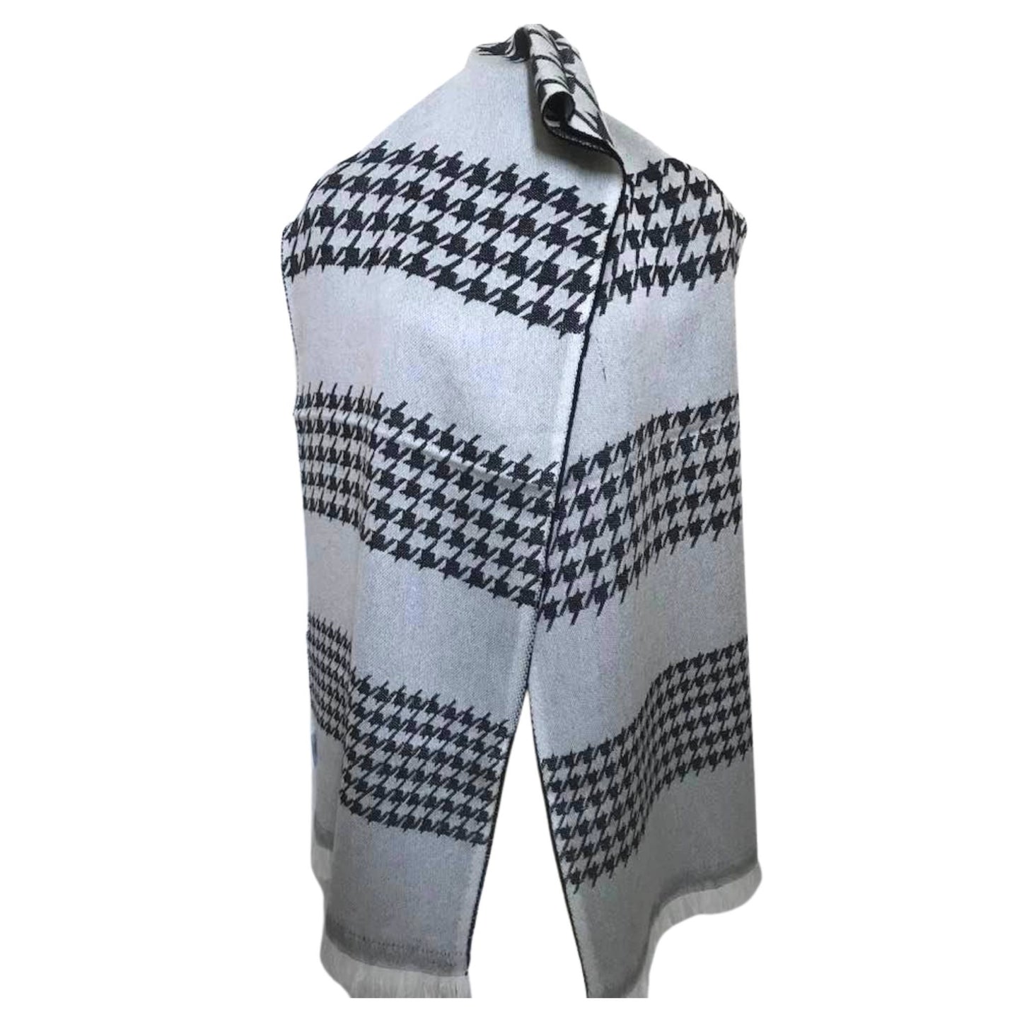 Deidaa Houndstooth Wool Scarf